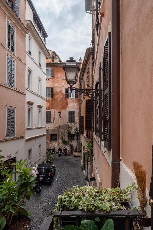 Fontanella Borghese Elegant & Beautiful Apartment Roma Exterior foto